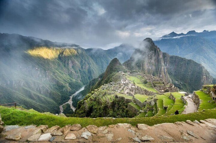 Full Day Private Tour to Machu Picchu from Cusco (Choose train options)
