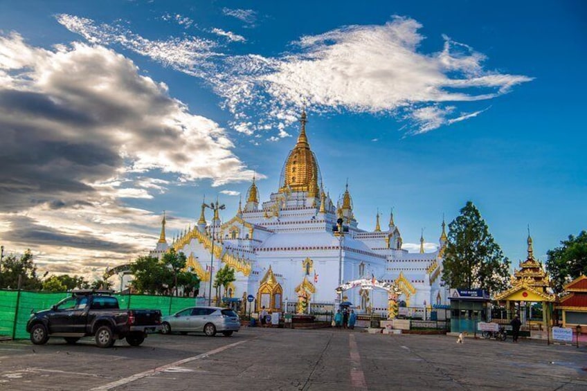 The majestic Sulamani pagoda in Taunggyi