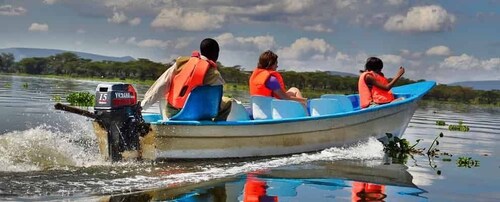 ナイロビからヘルズ・ゲートとナイバシャ湖への日帰り旅行