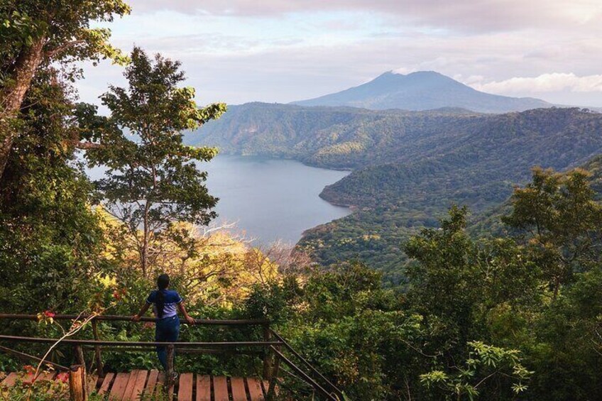 Private Half Day Tour Mombacho Cloud Forest from Granada