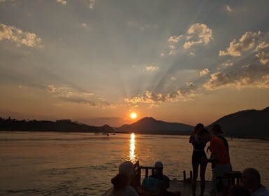 Halbtägige Mekong-Kreuzfahrt zu den Pak Ou Höhlen (Vormittag/Nachmittag)