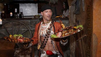 Medieval Dinner with Drinks & a Live Show