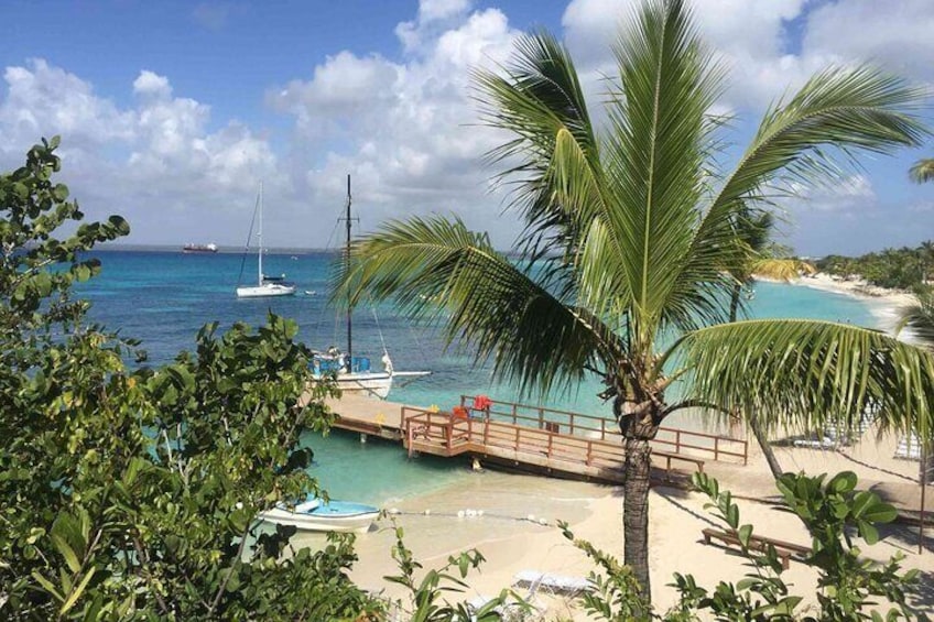 Montaña Redonda: 4-Wheel Adventure & Views from Punta Cana