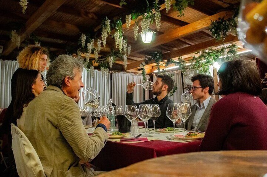 Vespa Adventure In Chianti With Tuscan Lunch And Wine Tasting