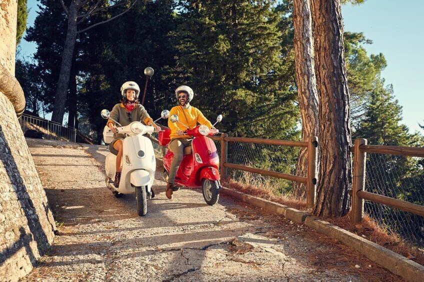Vespa Adventure In Chianti With Tuscan Lunch And Wine Tasting