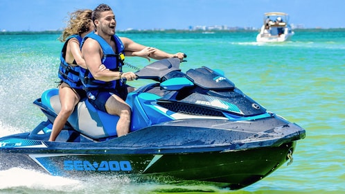 Cancun: Perjalanan WaveRunner