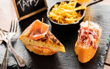 Madrid: Old Madrid Walking Food and Wine Tour