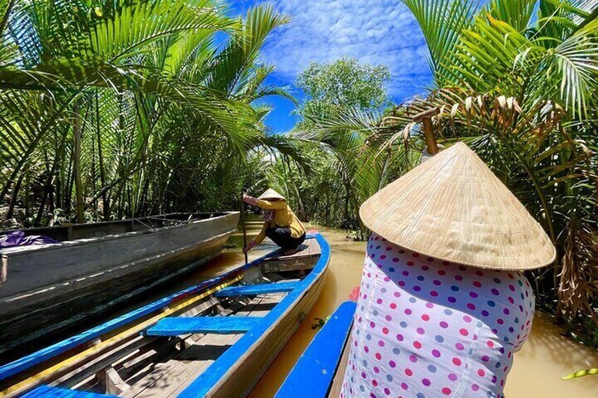 Full-Day Tour in Mekong Delta with Pick Up