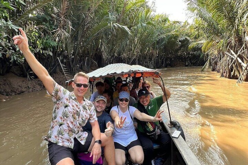 Full-Day Tour in Mekong Delta with Pick Up