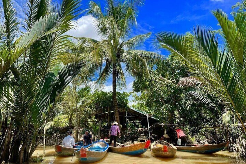 Vibrant vibe of Mekong Delta