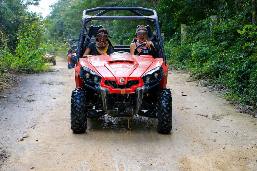 Playa del Carmen: Riviera Maya Buggy Tour with Cenote Swim