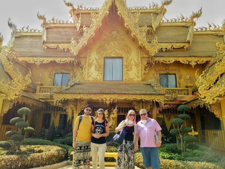 Customize Your Own Chiang Rai City Tour from Chiang Mai – Full Day