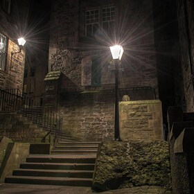 Edimburgo: Visita nocturna de 2 horas por los fantasmas