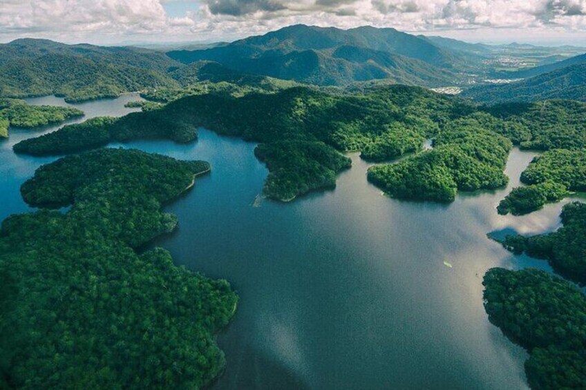 Private Reef and Rainforest 60 minute Scenic Flight