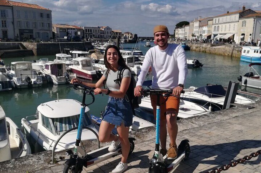PREMIUM Electric Scooter Rental - 1/2 day