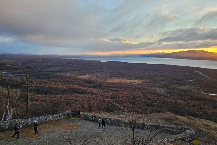 Tolhuin Natural and Gastronomic Circuit in 4x4 from Ushuaia
