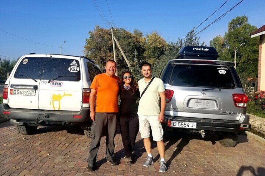 4×4 Private Driver and Guide in Kyrgyzstan