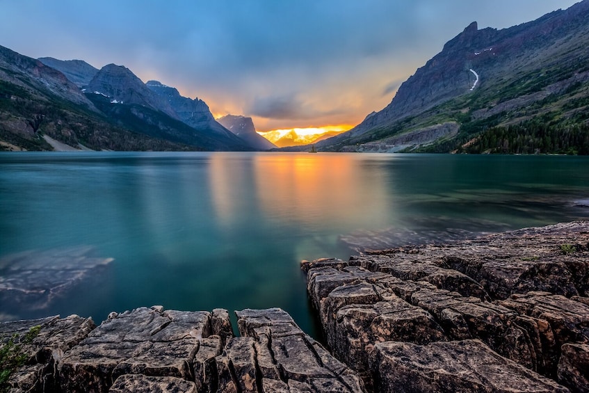 Glacier National Park Self-Guided Driving Audio Tour