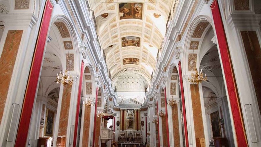 Mussomeli: Guided Historical Walking Tour