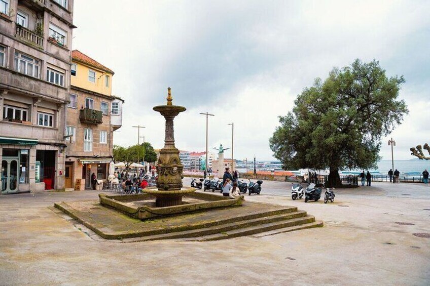 GROUP walking tour in Vigo