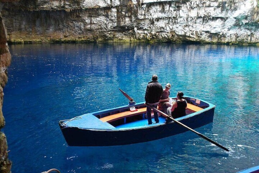 Private Sightseeing: Kefalonia Must-See Highlights