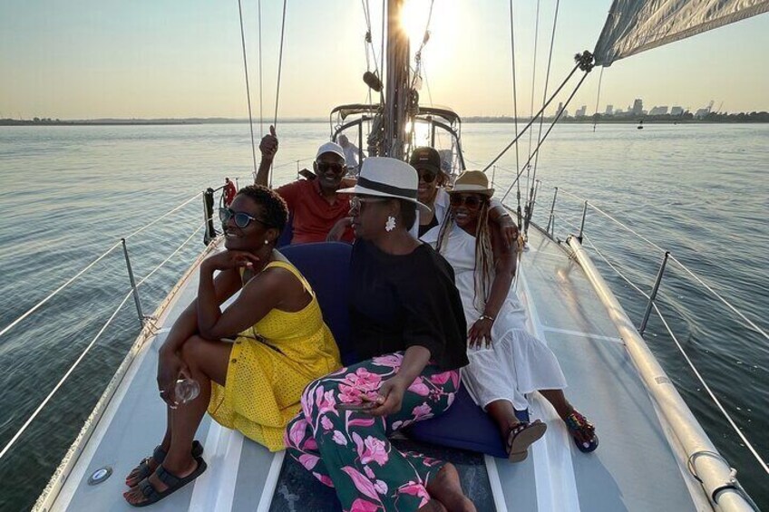 PRIVATE Local Sunset Sail by a Certified Captain