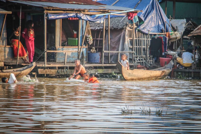 Picture 1 for Activity Floating Village and Tonlé Sap Sunset Tour