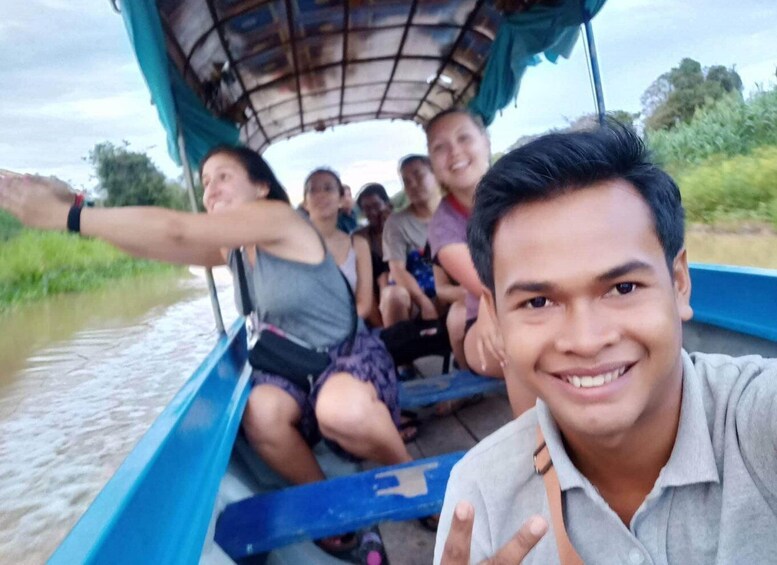 Picture 5 for Activity Floating Village and Tonlé Sap Sunset Tour