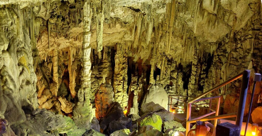 Zeus Cave and Lassithi Plateau Day Tour