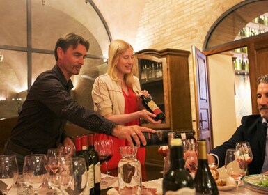 Val D’Orcia : Visite de la cave boutique et dégustation de vins