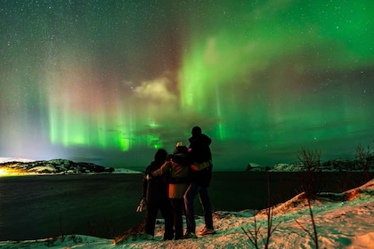 Tromssa: Tromssa: Northern Lights Chase Tour