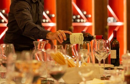 Chianciano Terme: Visita Guiada Privada a Bodegas y Cata de Vinos