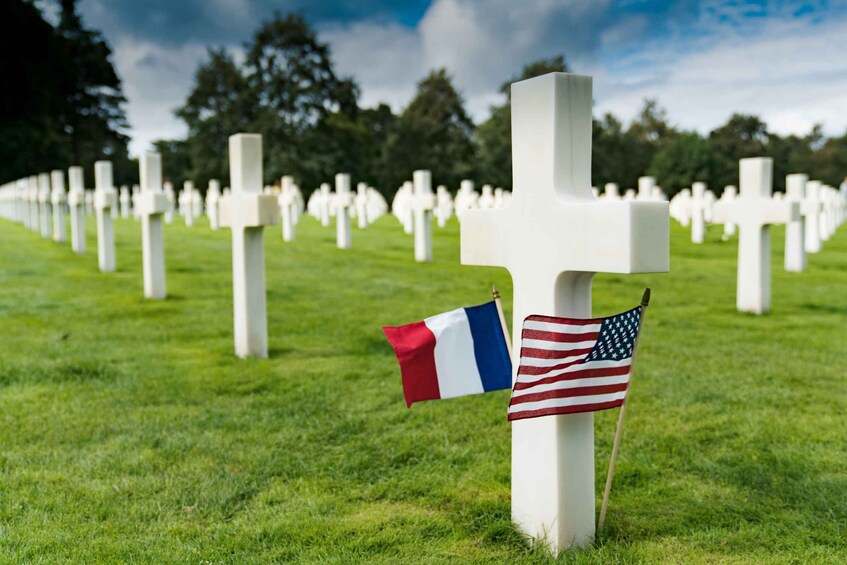 Picture 2 for Activity From Bayeux: Omaha Beach, Cemetery, and Pointe du Hoc Tour