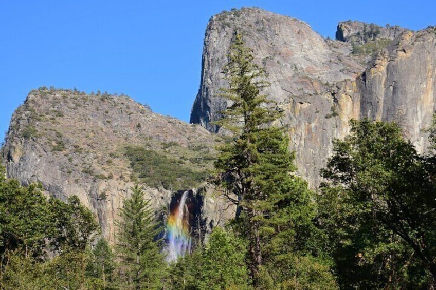 Yosemite National Park Self-Guided Driving Audio Tour Guide