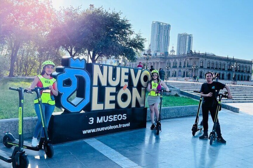 Electric Scooter Tour in Monterrey 2 hours