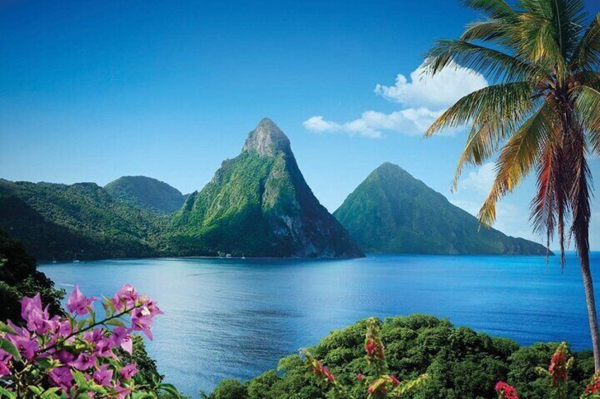 St Lucia Ultimate 3 Package: Aerial Tram, Zipline and Hiking