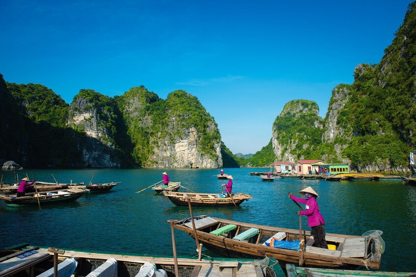 FULL-DAY DISCOVER ANCIENT HOA LU AND TRANG AN FROM HA NOI