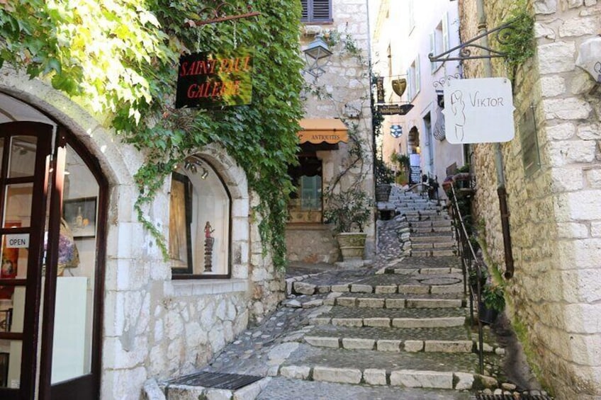 Saint Paul de Vence steet