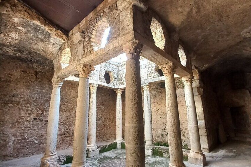 Private Guided Tour to Dougga and Bulla Regia From Tunis