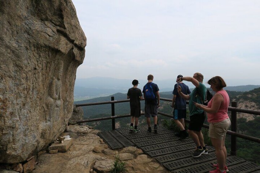 Hiking Tour on Mountain Namsan in Gyeongju