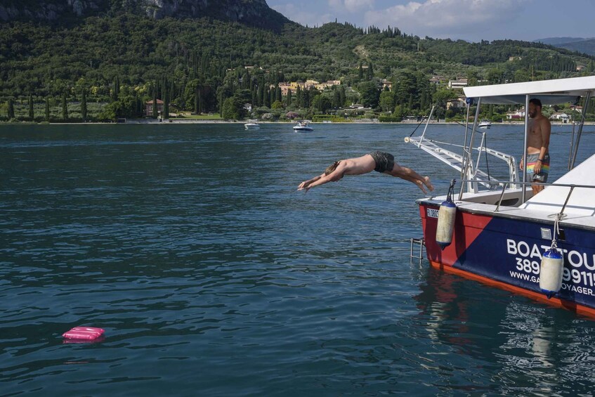 Picture 6 for Activity From Peschiera: Garda East Coast Cruise to Sirmione