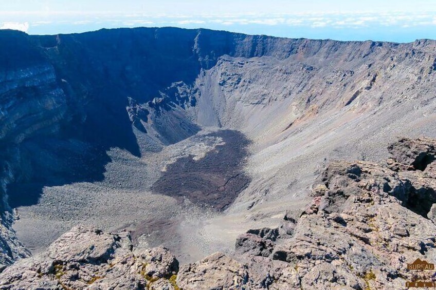 Off-trail hike Piton de la Fournaise