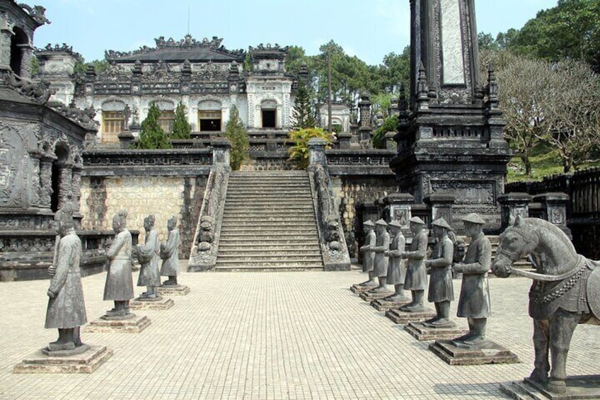 Hue City 1 Day Private Tour From Hoi An or Da Nang