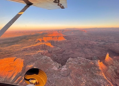 Moab: Canyonlands National Park Morning or Sunset Plane Tour