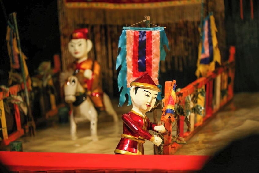 VIETNAMESE WATER PUPPET SHOW & DINNER IN HO CHI MINH CITY