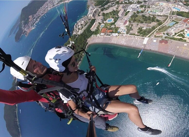 Budva: Paragliding Flying Experience