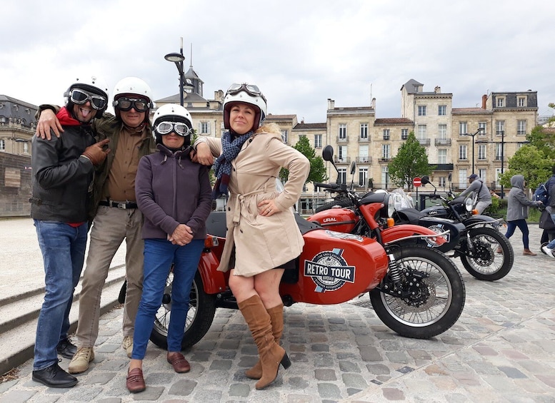 Picture 10 for Activity Bordeaux: Sightseeing by Side Car