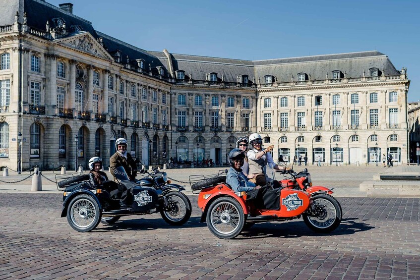 Picture 2 for Activity Bordeaux: Sightseeing by Side Car