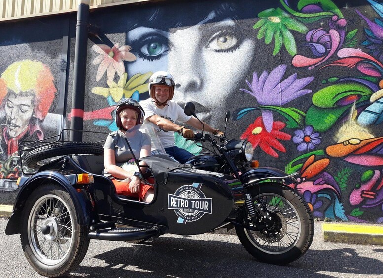 Picture 7 for Activity Bordeaux: Sightseeing by Side Car