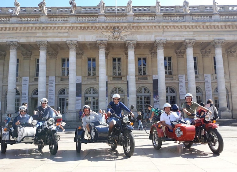 Picture 3 for Activity Bordeaux: Sightseeing by Side Car